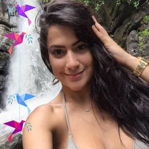 Meet your Posher, Dayami